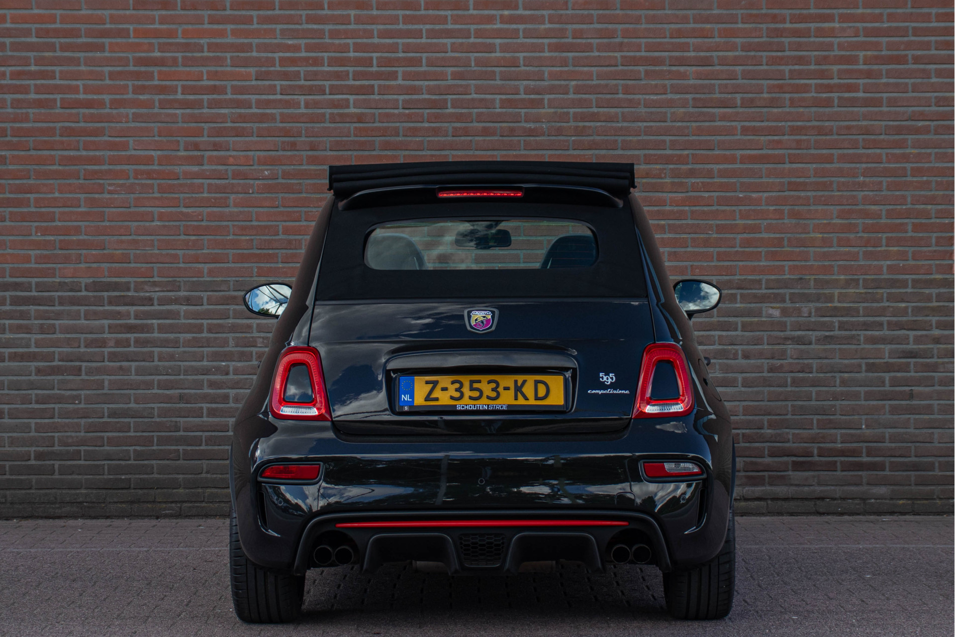 44808883-24.jpg