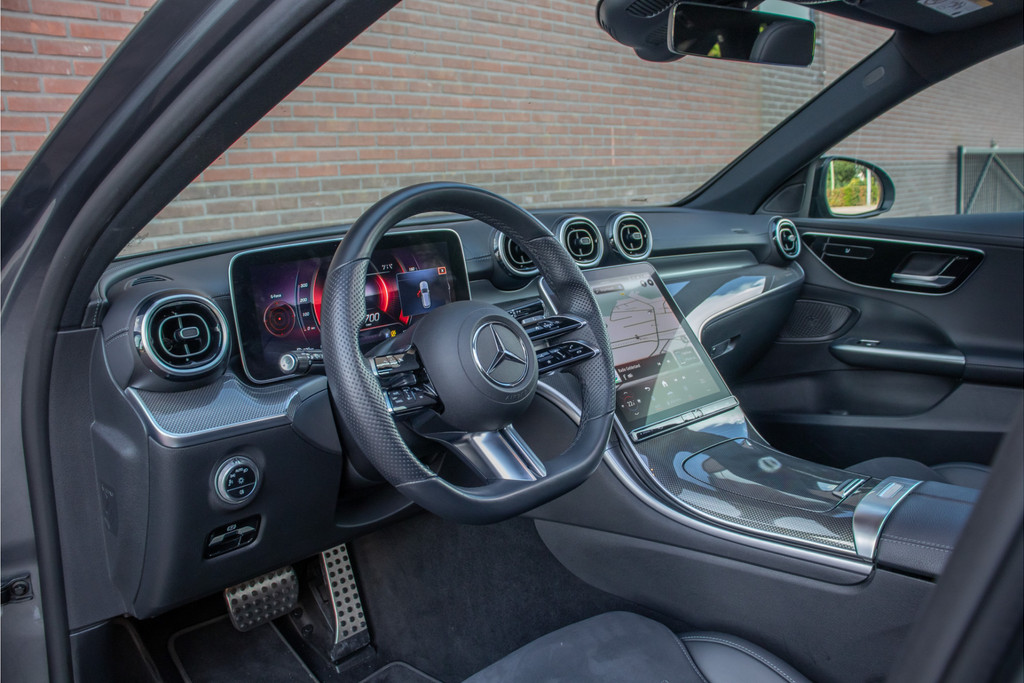 56225641-1.jpg
